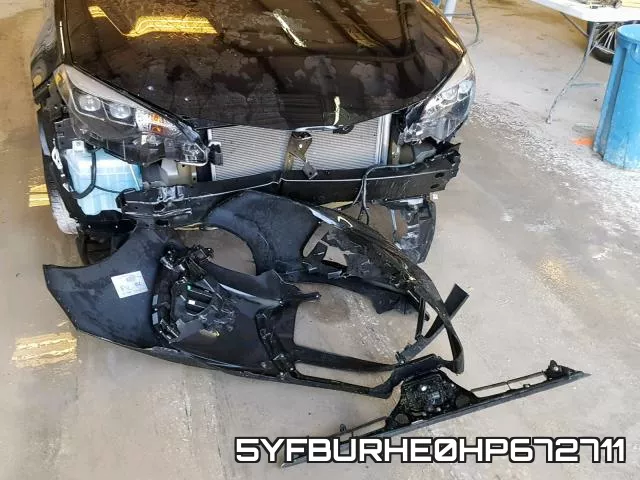 5YFBURHE0HP672711 фото 10