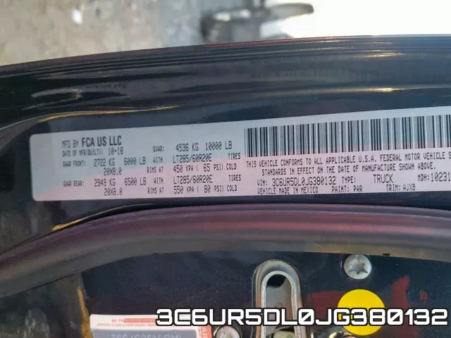 3C6UR5DL0JG380132 фото 2