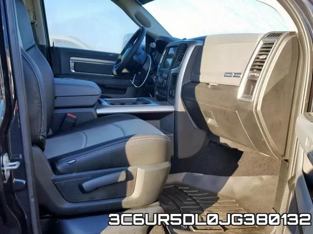 3C6UR5DL0JG380132 фото 6