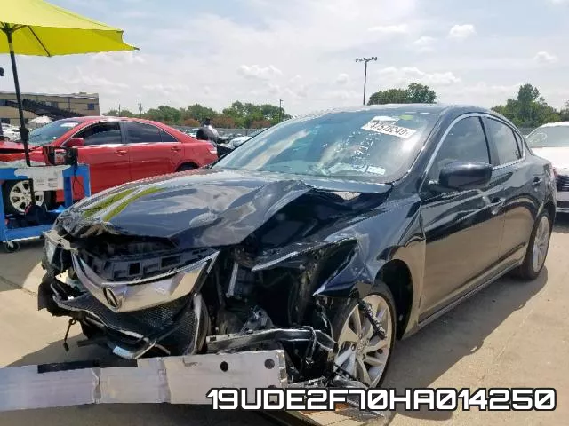 19UDE2F70HA014250 фото 3