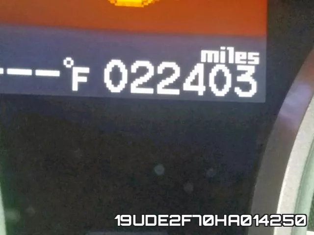 19UDE2F70HA014250 фото 9