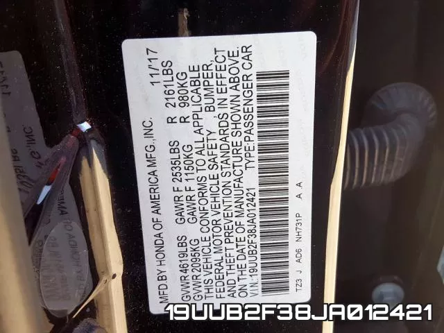 19UUB2F38JA012421 фото 2