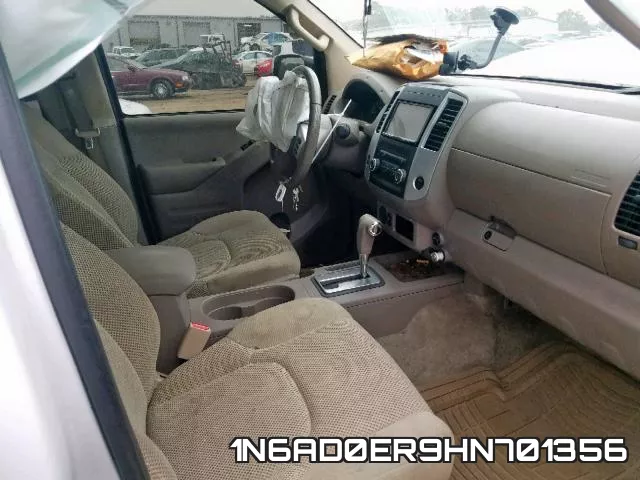 1N6AD0ER9HN701356 фото 6