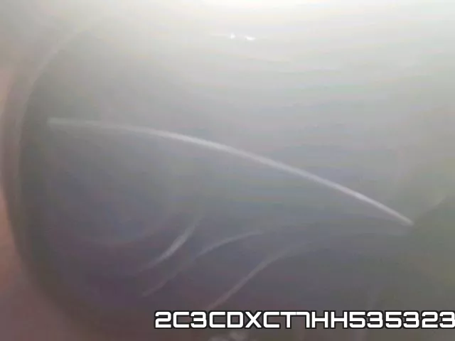 2C3CDXCT7HH535323 фото 9