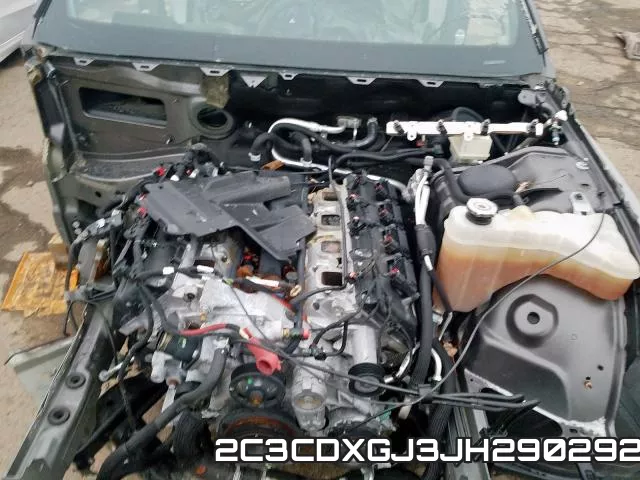2C3CDXGJ3JH290292 фото 6
