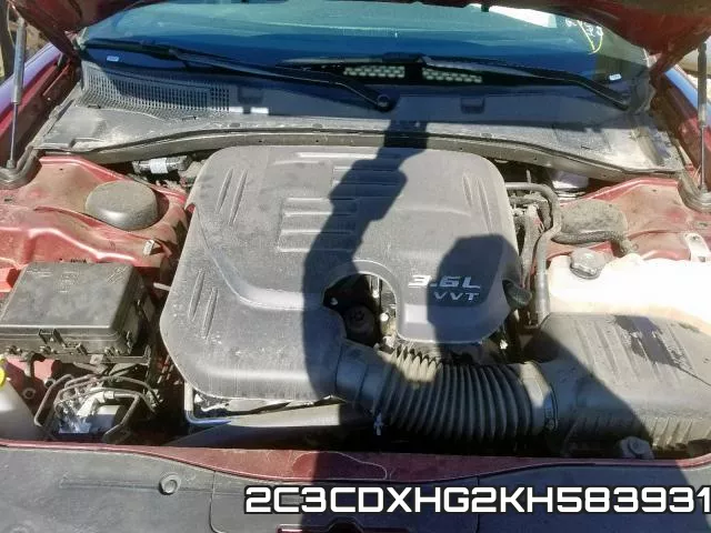 2C3CDXHG2KH583931 фото 8