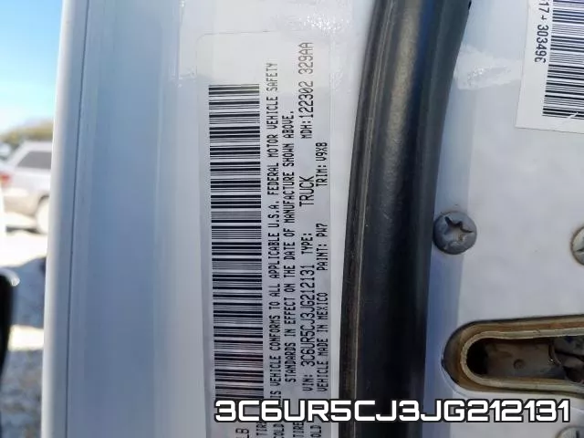 3C6UR5CJ3JG212131 фото 2