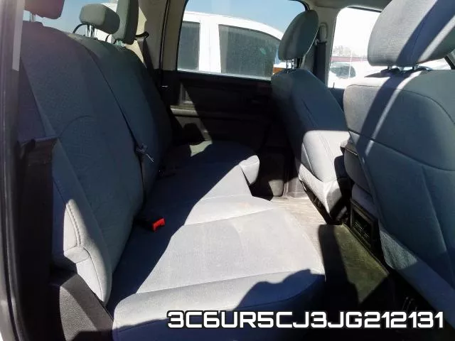 3C6UR5CJ3JG212131 фото 7