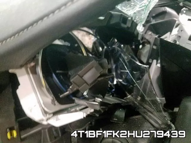 4T1BF1FK2HU279439 фото 8