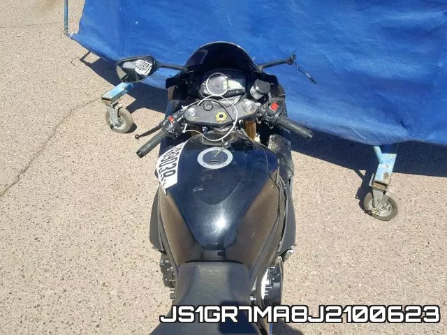 JS1GR7MA8J2100623 фото 6