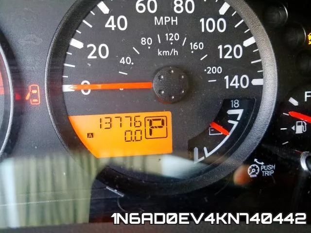 1N6AD0EV4KN740442 фото 8