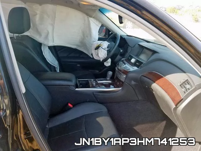 JN1BY1AP3HM741253 фото 6