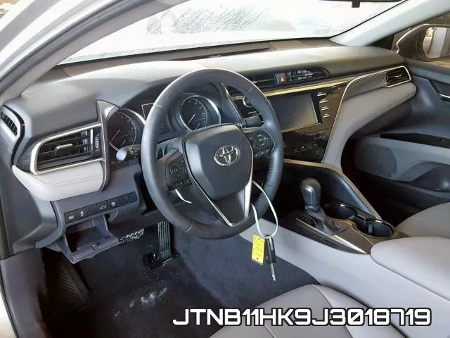 JTNB11HK9J3018719 фото 10