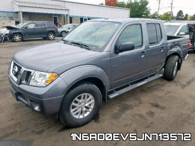 1N6AD0EV5JN713572 фото 3
