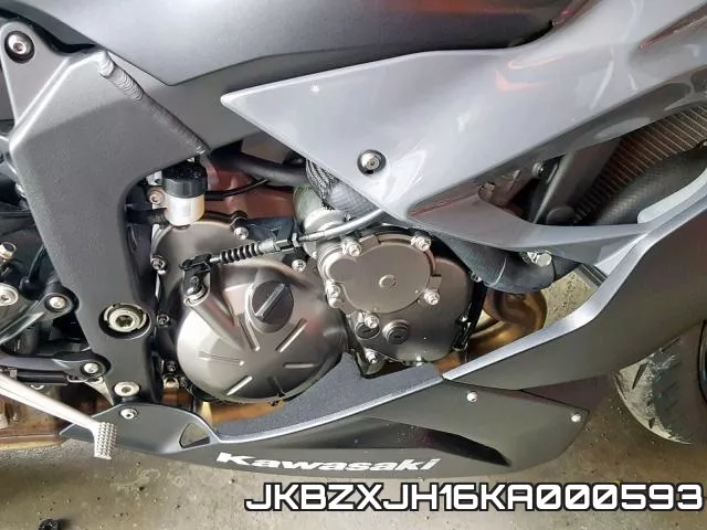 JKBZXJH16KA000593 фото 8