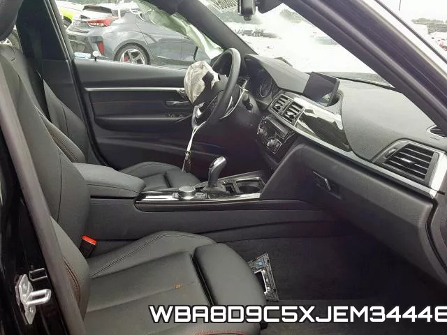 WBA8D9C5XJEM34446 фото 6