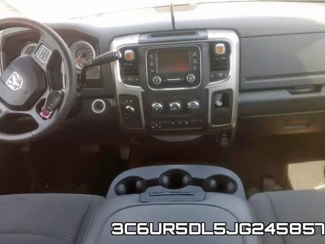 3C6UR5DL5JG245857 фото 9