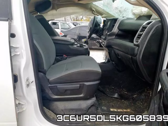 3C6UR5DL5KG605839 фото 6