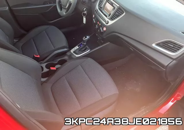 3KPC24A38JE021856 фото 4