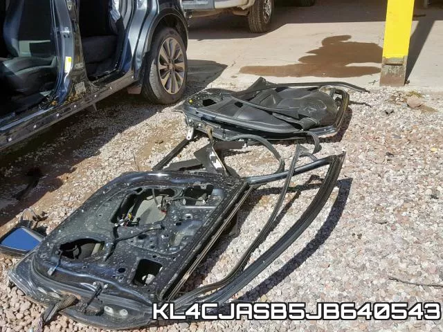 KL4CJASB5JB640543 фото 10