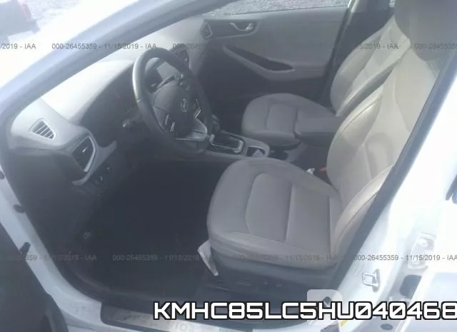 KMHC85LC5HU040468 фото 6
