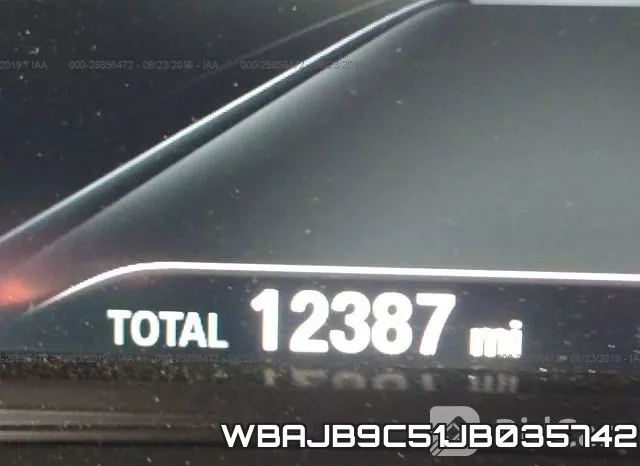 WBAJB9C51JB035742 фото 8