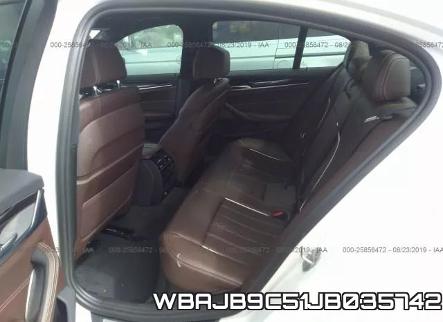 WBAJB9C51JB035742 фото 9
