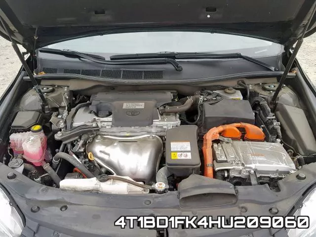 4T1BD1FK4HU209060 фото 8