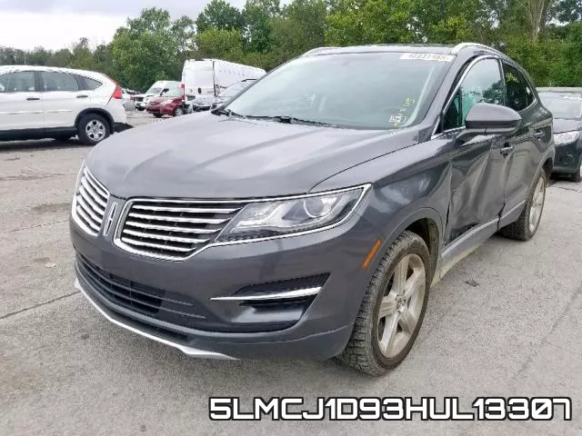 5LMCJ1D93HUL13307 фото 3