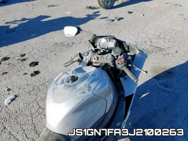 JS1GN7FA3J2100263 фото 6