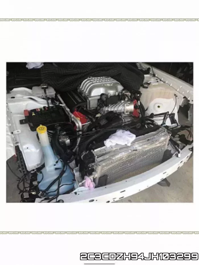 2C3CDZH94JH103299 фото 2