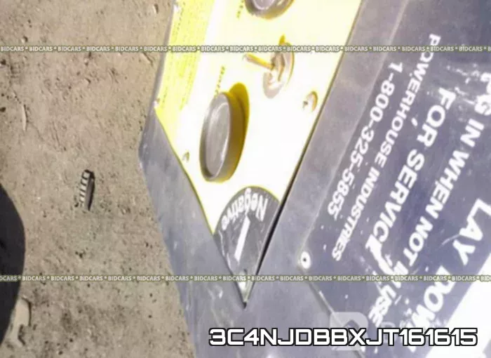 3C4NJDBBXJT161615 фото 2
