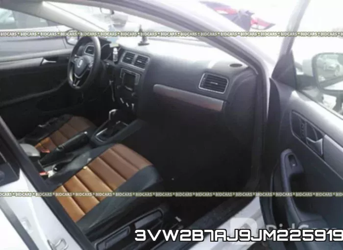 3VW2B7AJ9JM225919 фото 6