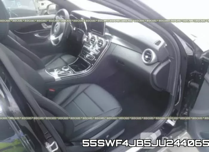 55SWF4JB5JU244065 фото 6