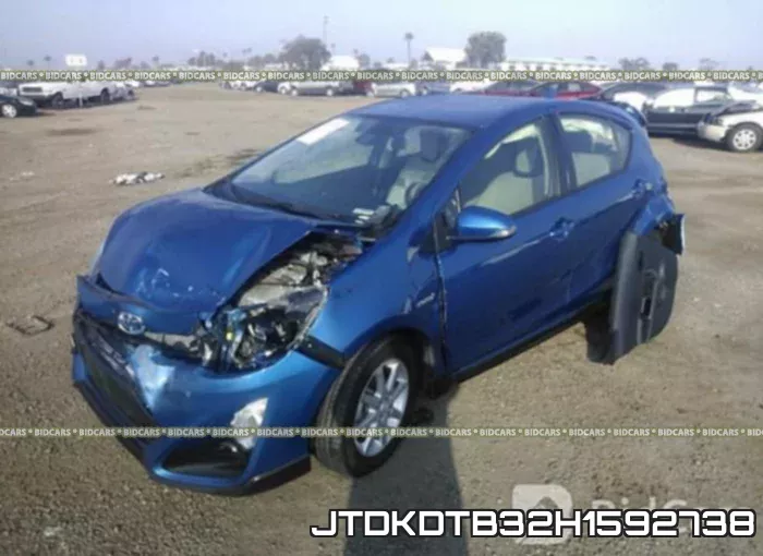 JTDKDTB32H1592738 фото 3