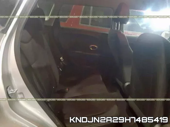 KNDJN2A29H7485419 фото 7