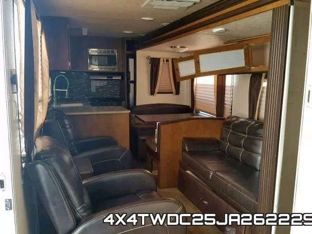 4X4TWDC25JA262229 фото 6