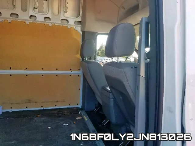 1N6BF0LY2JN813026 фото 7