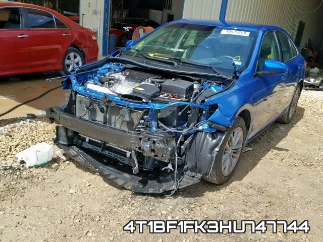 4T1BF1FK3HU747744 фото 3