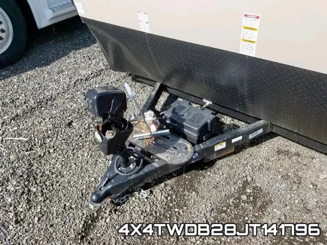 4X4TWDB28JT141796 фото 8
