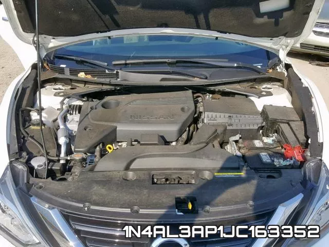1N4AL3AP1JC163352 фото 8