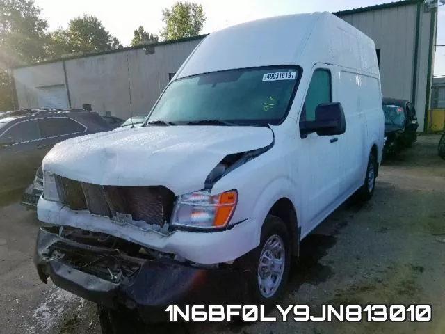 1N6BF0LY9JN813010 фото 3