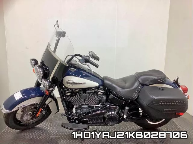 1HD1YAJ21KB028706 фото 3