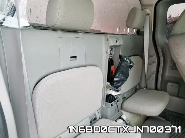 1N6BD0CTXJN700371 фото 7