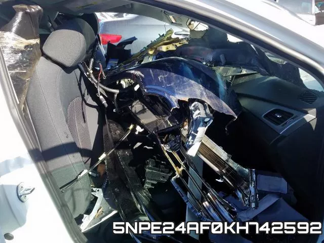 5NPE24AF0KH742592 фото 6