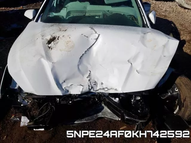 5NPE24AF0KH742592 фото 8
