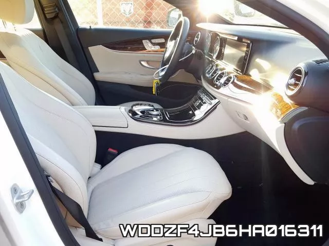 WDDZF4JB6HA016311 фото 5