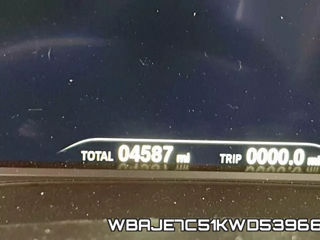 WBAJE7C51KWD53966 фото 9