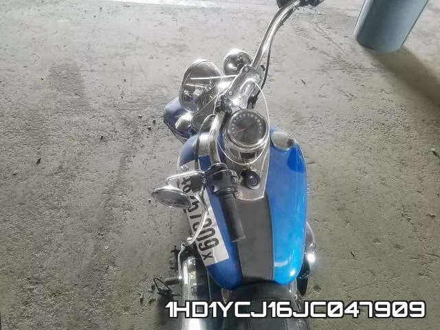 1HD1YCJ16JC047909 фото 6