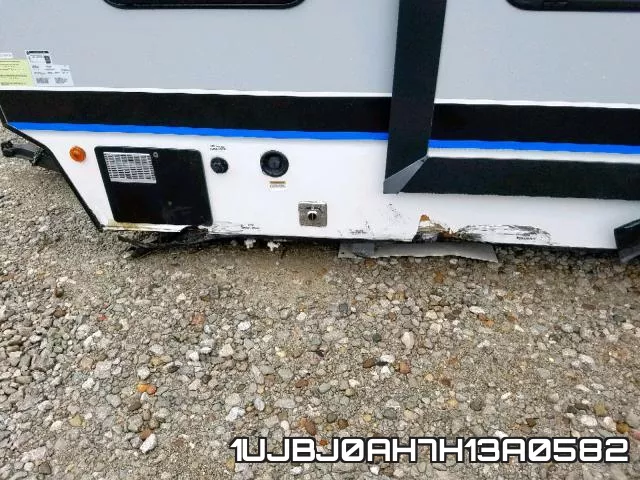 1UJBJ0AH7H13A0582 фото 9